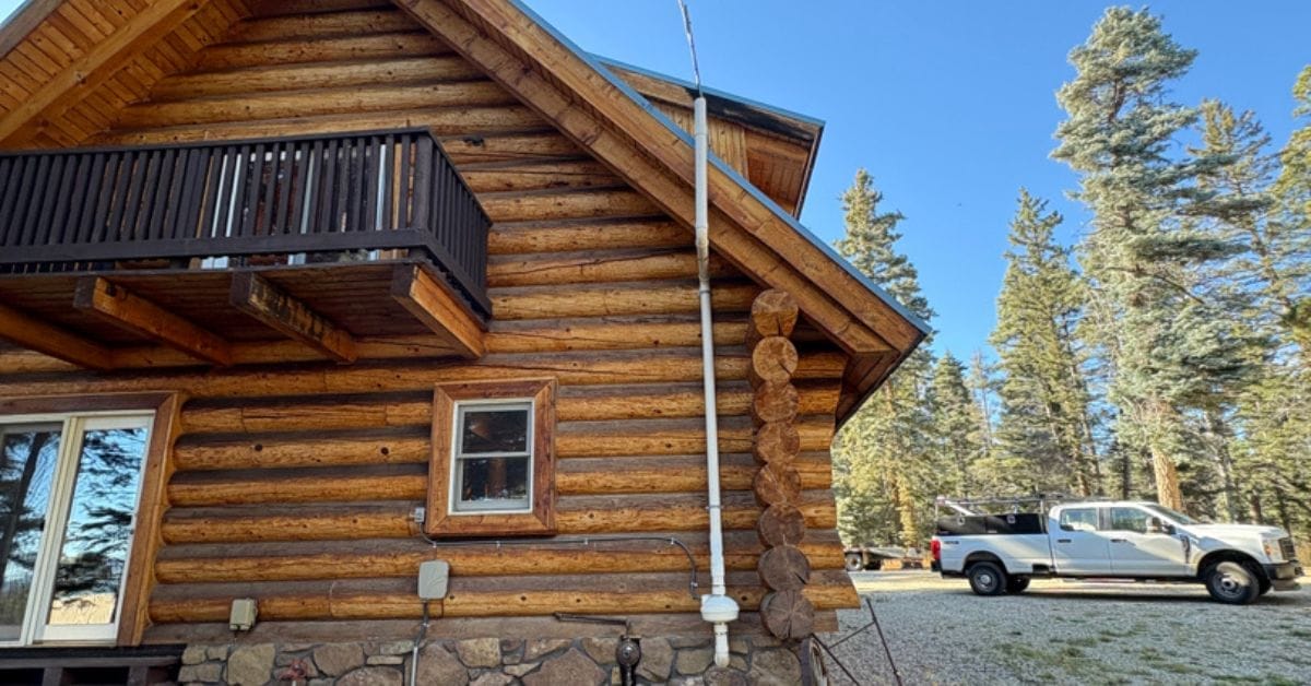 How Crawlspace Encapsulation Services Improve Air